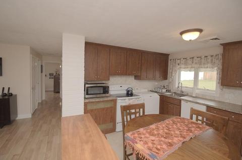 29 N Shetland Rd, Danvers, MA 01923 photo 19