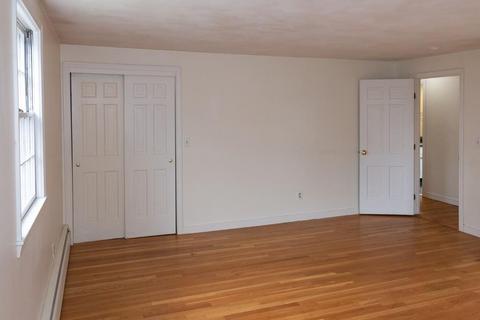 16 Dennett Rd, Marblehead, MA 01945 photo 13