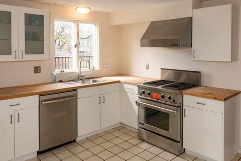 16 Dennett Rd, Marblehead, MA 01945 photo 11