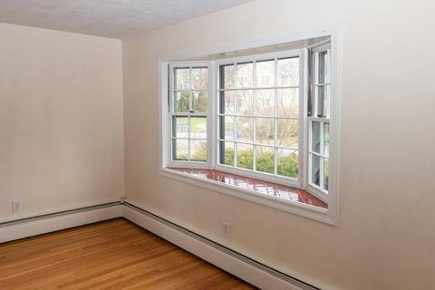 16 Dennett Rd, Marblehead, MA 01945 photo 3