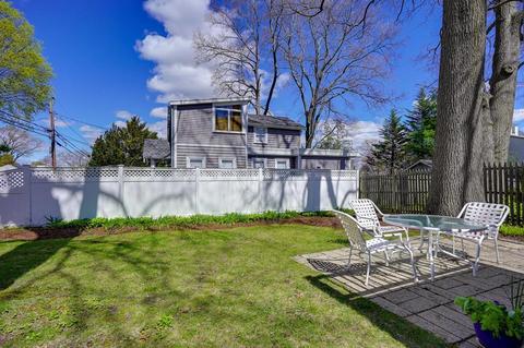 209 Spring Ave, Arlington, MA 02476 photo 2
