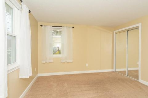 25 Oakleaf Dr, Mansfield, MA 02048 photo 9