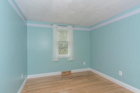 25 Oakleaf Dr, Mansfield, MA 02048 photo 8