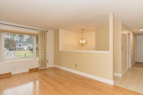25 Oakleaf Dr, Mansfield, MA 02048 photo 6