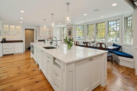 451 Main St, Hingham, MA 02043 photo 2