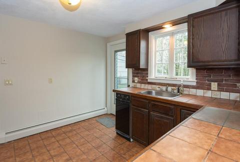 13 Drury Ln, Danvers, MA 01923 photo 11