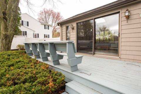13 Drury Ln, Danvers, MA 01923 photo 3