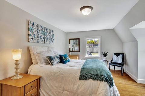 137 Hoover Rd, Needham, MA 02494 photo 19