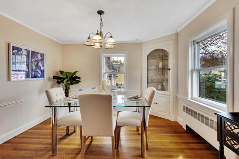 137 Hoover Rd, Needham, MA 02494 photo 8