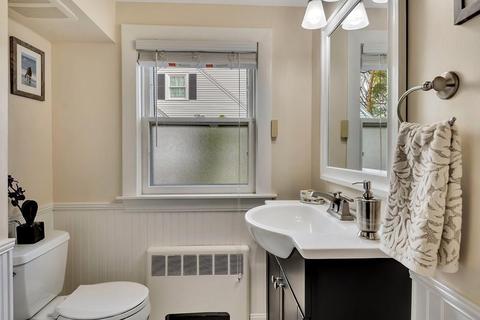 137 Hoover Rd, Needham, MA 02494 photo 16