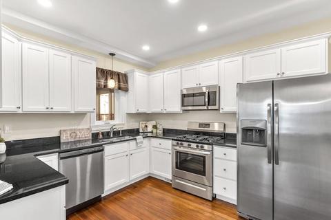 56 Walnut St, Everett, MA 02149 photo 10