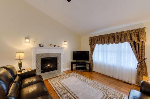 19 Arbutus St, Worcester, MA 01604 photo 8
