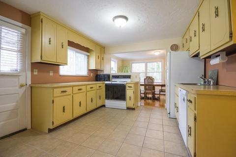 116 Dedham, Canton, MA 02021 photo 3