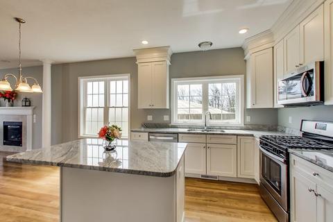 30 Exeter Rd, Hudson, MA 01749 photo 9