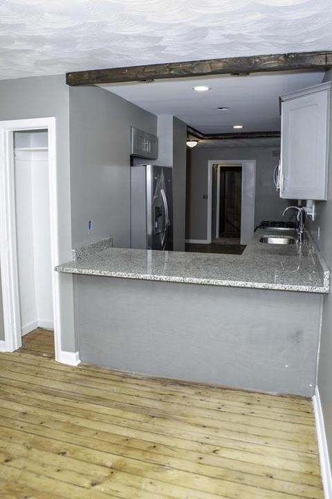 762 Globe St, Fall River, MA 02724 photo 2