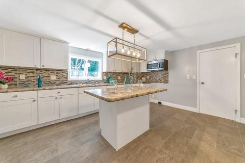 644 Boston Rd, Springfield, MA 01119 photo 2