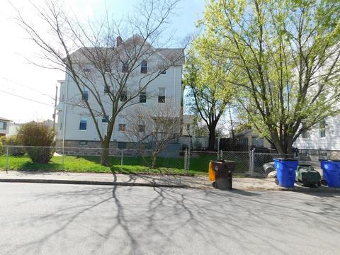 252 Grinnell St, Fall River, MA 02721 photo 3