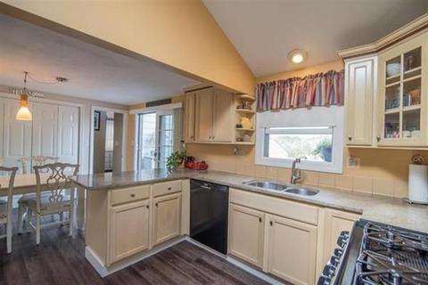 6 Gentian Rd, Hampton, NH 03842 photo 8