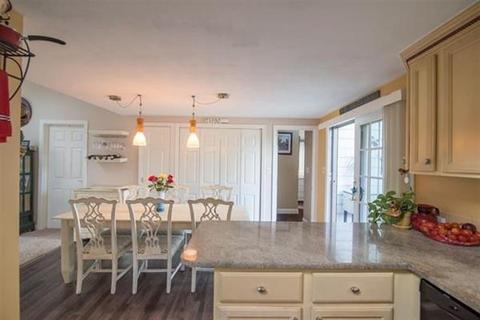 6 Gentian Rd, Hampton, NH 03842 photo 9