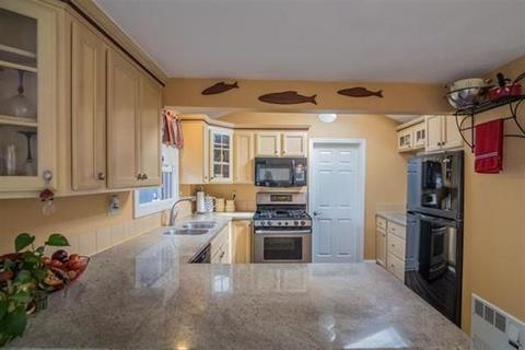 6 Gentian Rd, Hampton, NH 03842 photo 7