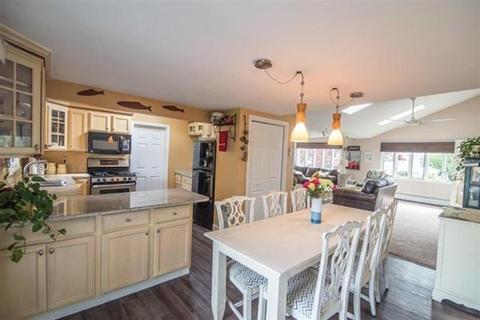 6 Gentian Rd, Hampton, NH 03842 photo 11