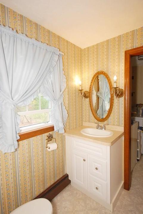 11 Taylor Rd, Acton, MA 01720 photo 8