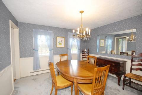 11 Taylor Rd, Acton, MA 01720 photo 4