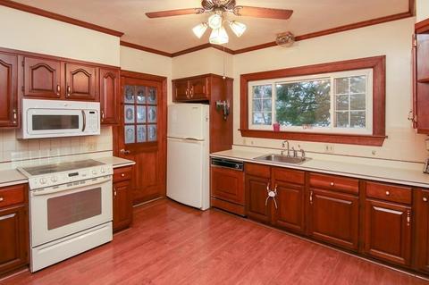 22 Conway St, Worcester, MA 01607 photo 13
