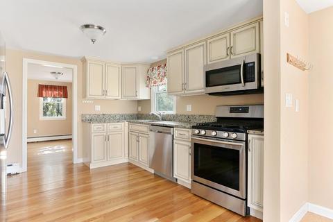 9 Arrowhead Dr, Hyannis, MA 02601 photo 8