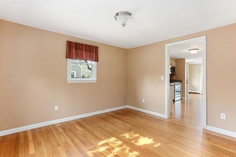 9 Arrowhead Dr, Hyannis, MA 02601 photo 6