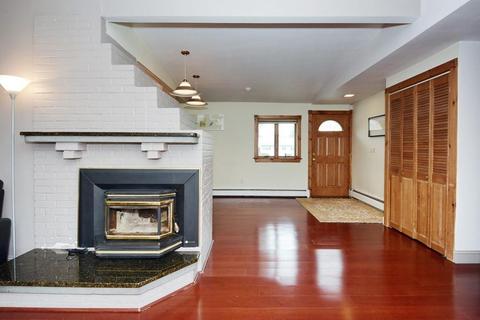 36 Colgate Rd, Beverly, MA 01915 photo 2
