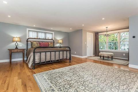 96 Red Gate Ln, Reading, MA 01867 photo 14