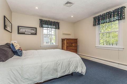 96 Red Gate Ln, Reading, MA 01867 photo 18
