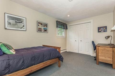 96 Red Gate Ln, Reading, MA 01867 photo 17