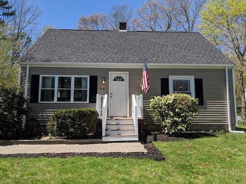 46 Oak St, Raynham, MA 02767 photo 1