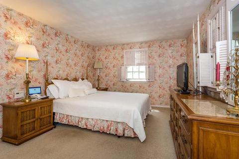 25 Redman Rd, Canton, MA 02021 photo 14
