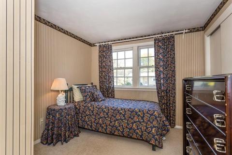 25 Redman Rd, Canton, MA 02021 photo 17