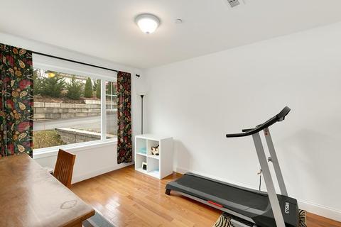 34 Webster St #3, Needham, MA 02494 photo 29