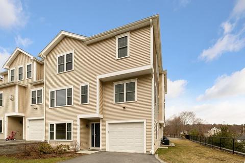 34 Webster St #3, Needham, MA 02494 photo 2