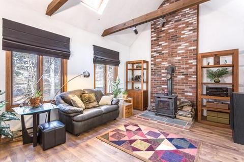 4 Rona Ln, Franklin, MA 02038 photo 3