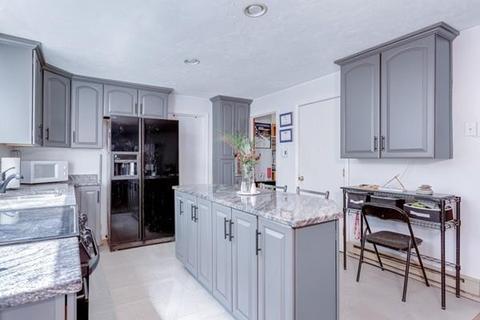 4 Rona Ln, Franklin, MA 02038 photo 8