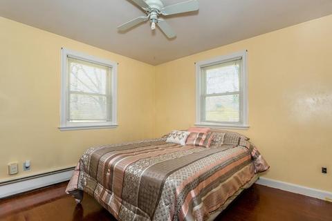 35 Leonard St, Dedham, MA 02026 photo 10