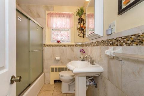 35 Leonard St, Dedham, MA 02026 photo 11