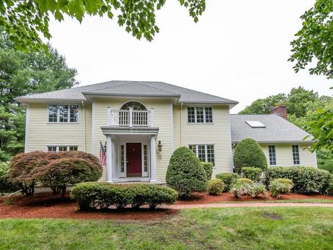 52 Crestview Rd, Milton, MA 02186 photo 1