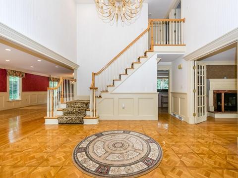 52 Crestview Rd, Milton, MA 02186 photo 3