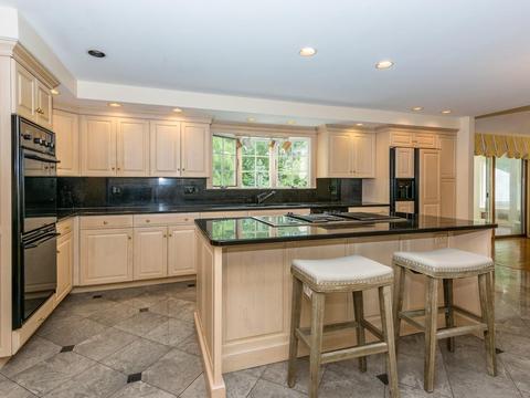 52 Crestview Rd, Milton, MA 02186 photo 11