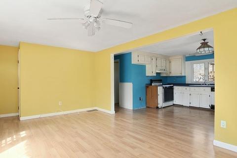 31 Forest Dr, Mashpee, MA 02649 photo 4
