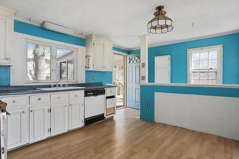 31 Forest Dr, Mashpee, MA 02649 photo 3