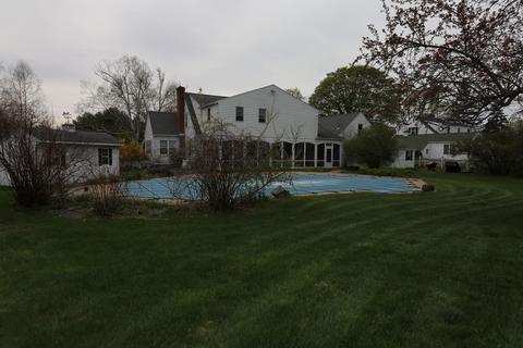 71 Florence Rd, Easthampton, MA 01027 photo 3