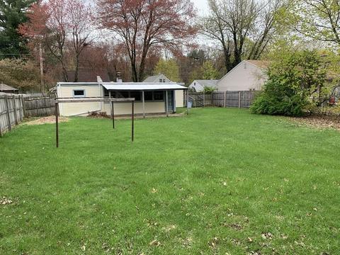 152 Vincent St, Springfield, MA 01129 photo 5